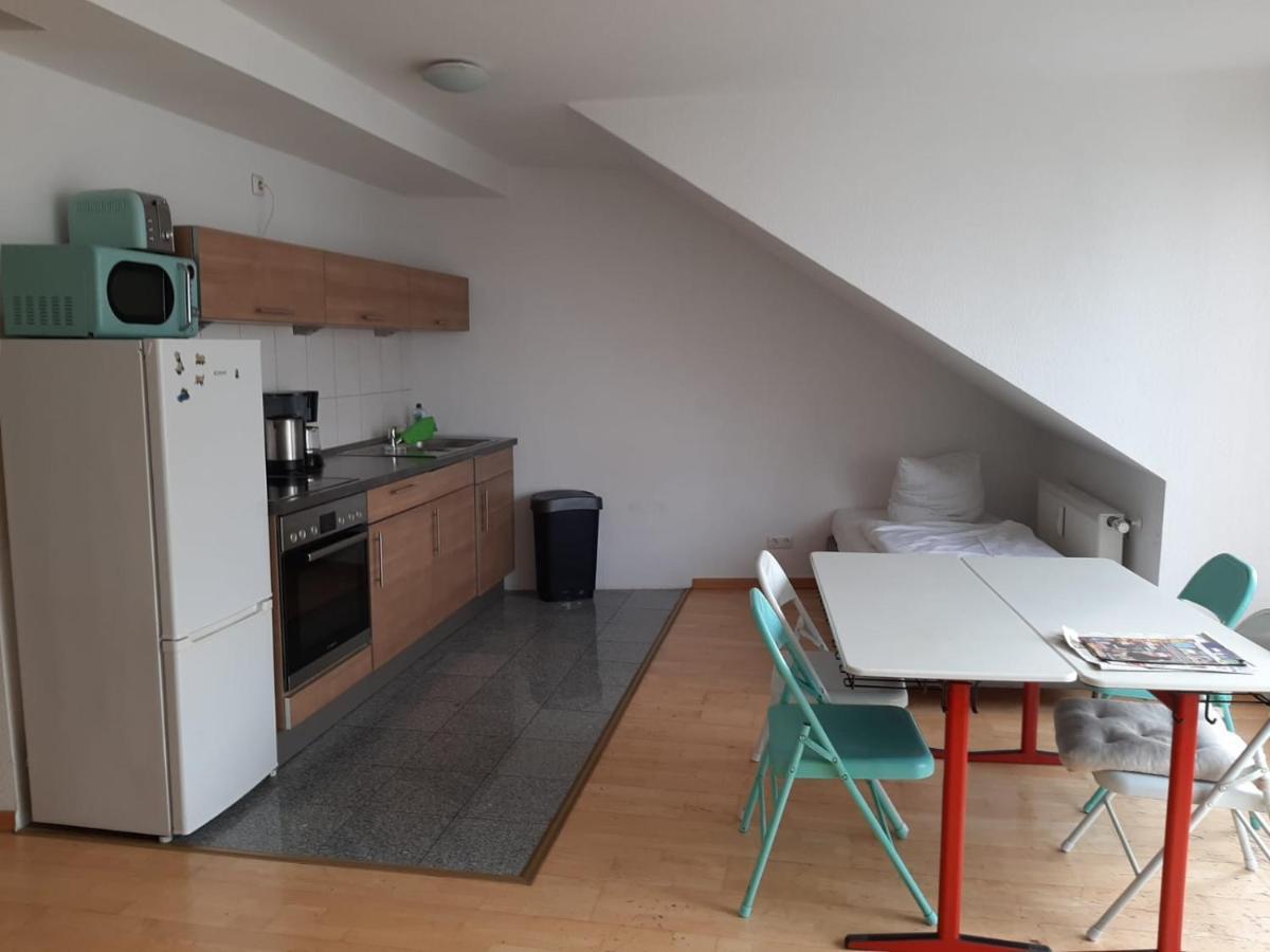 Avi City Burgplatz Apartments Dusseldorf Bagian luar foto