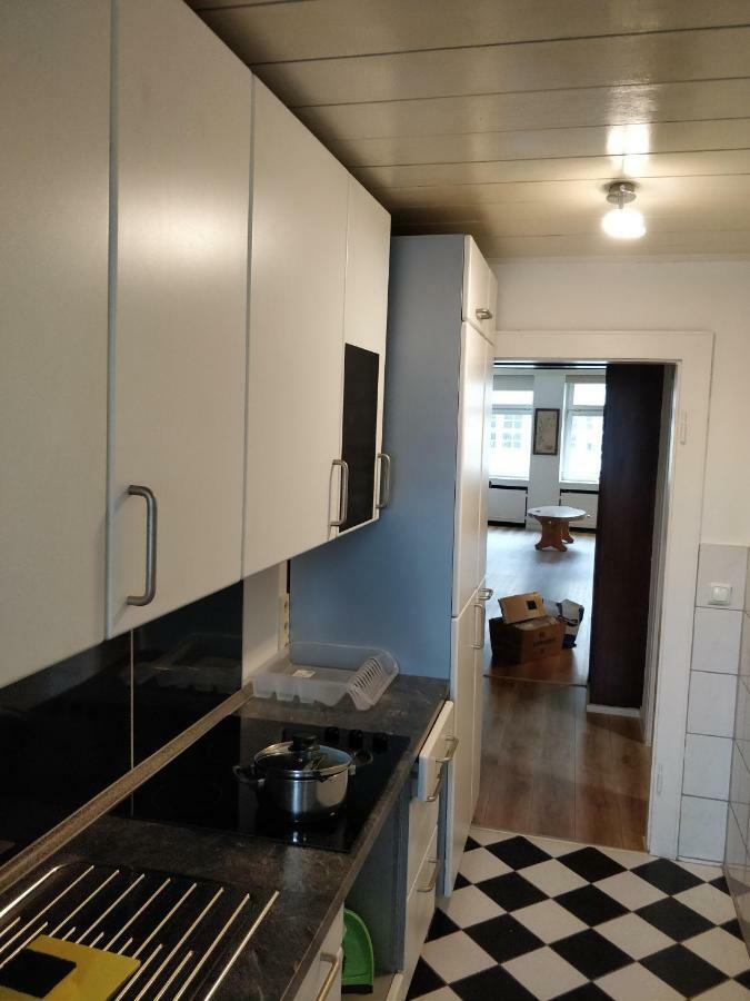Avi City Burgplatz Apartments Dusseldorf Bagian luar foto